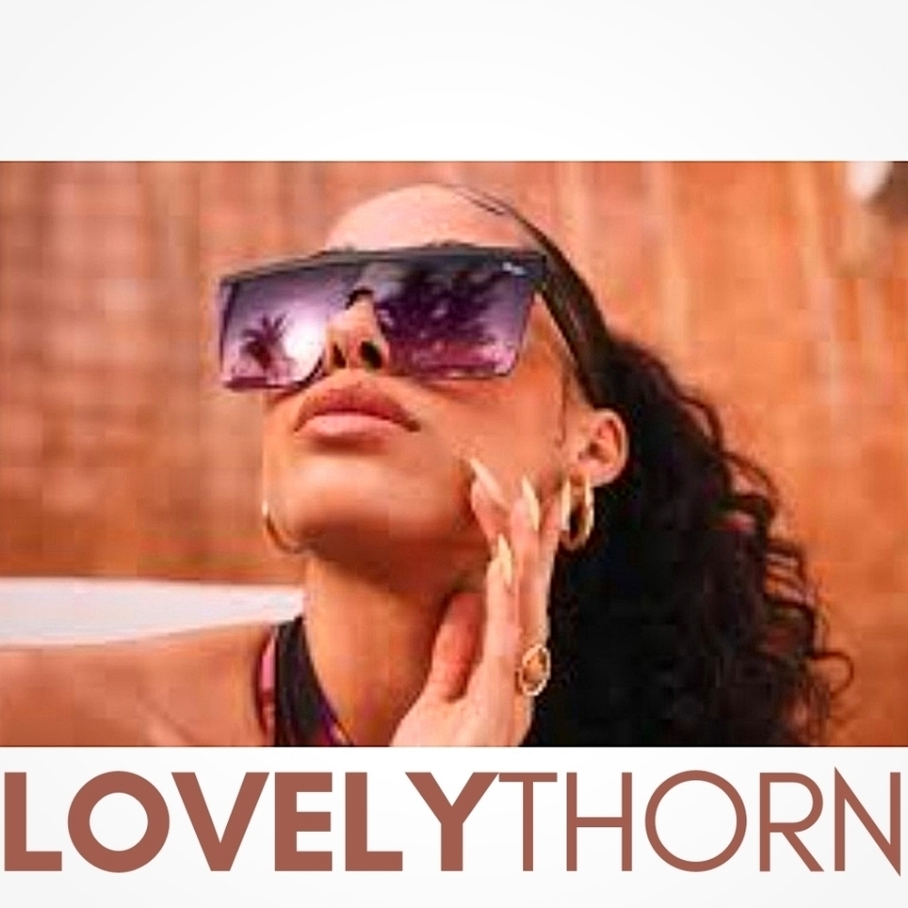 QUAY // ltd ed ashley graham collab tortoise frame black pink mirrored shields - Picture 12 of 16